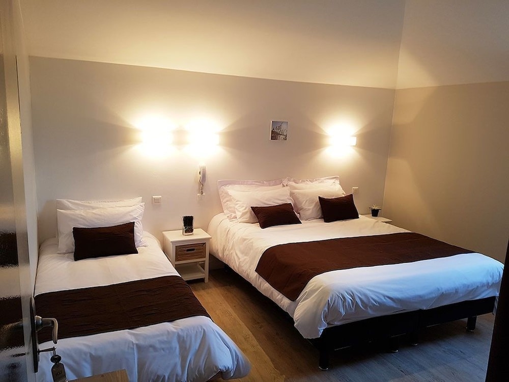 Standard Triple Room photo 1