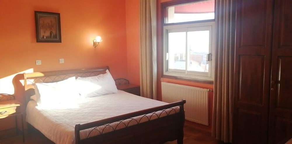 Classic Single Room, City View