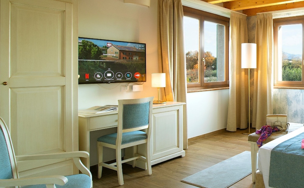 Superior Room - Photo 7