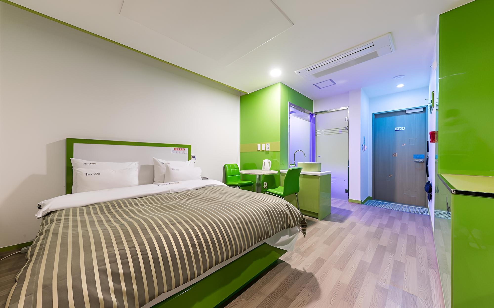Room (General room-green) photo 3