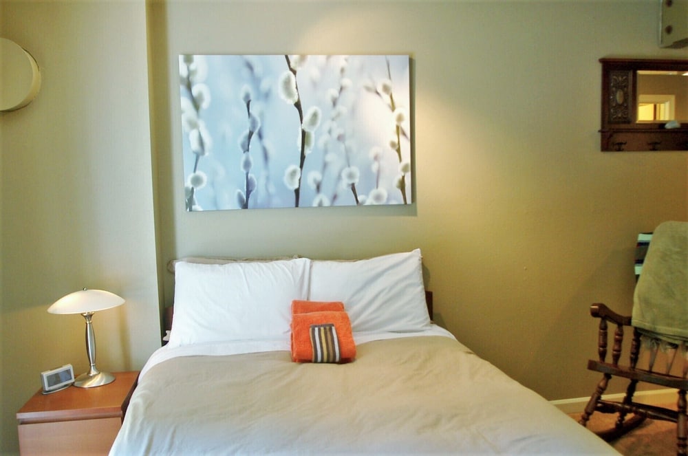 Apartment, Multiple Bedrooms, Fireplace photo 3