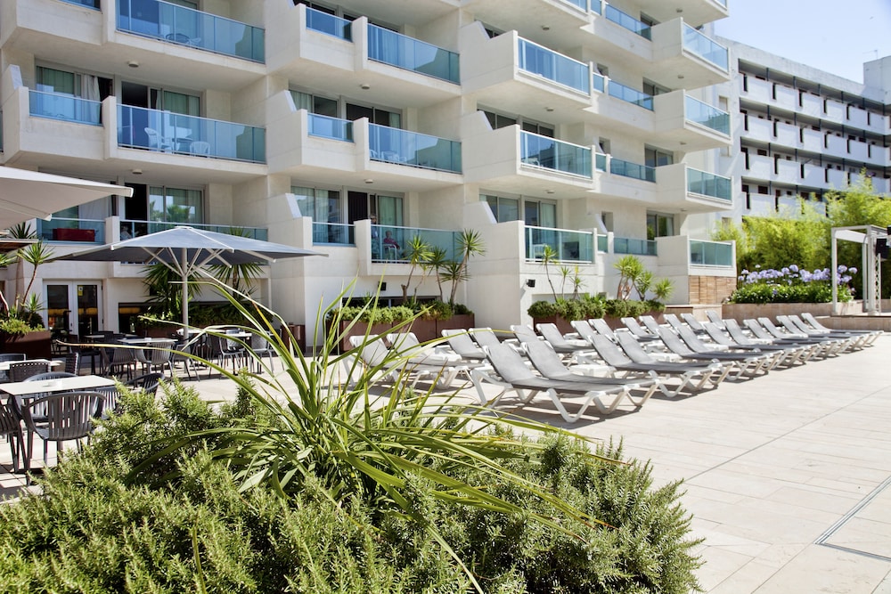 Suite Mediterranea with Terrace, Pool View (Spa Access) - Photo 2