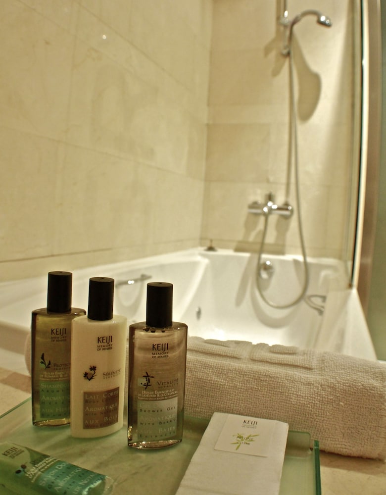 Superior Double Room - Photo 14