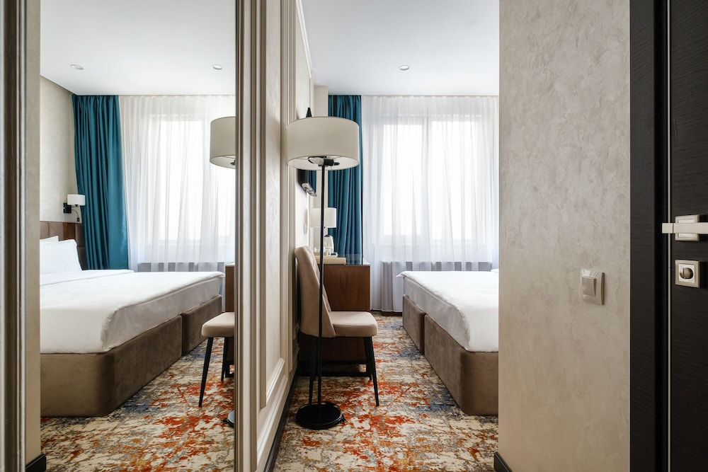 Standard Double Room - Photo 6