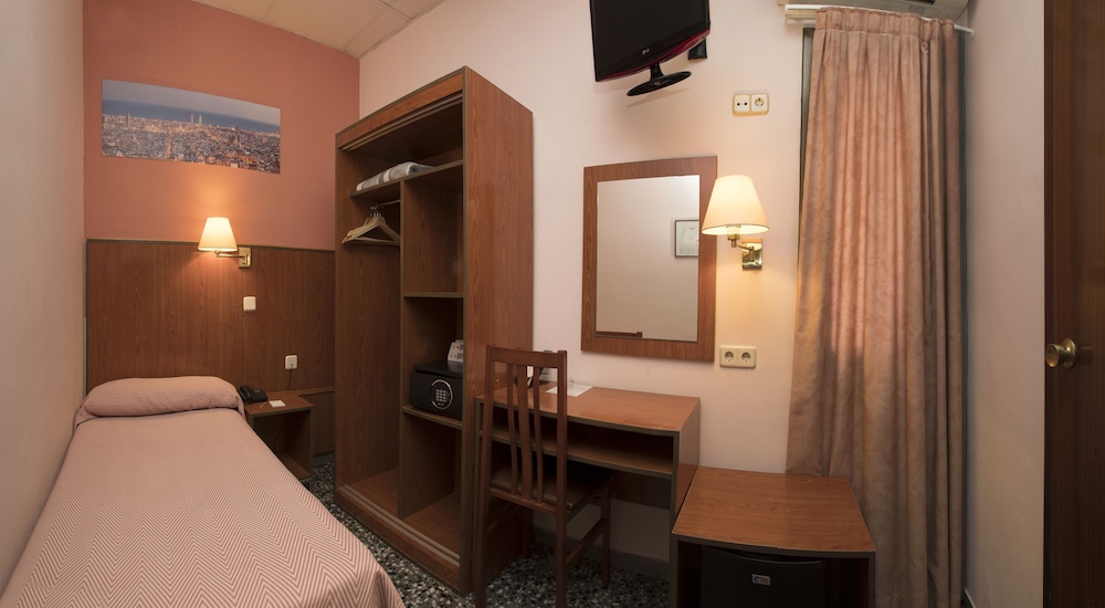Economy Single Room