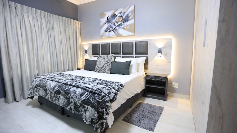 Luxury Double Room photo 3