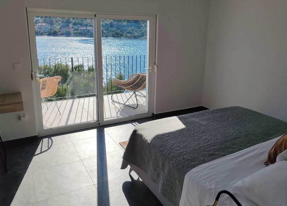Superior Apartment, Sea View photo 3
