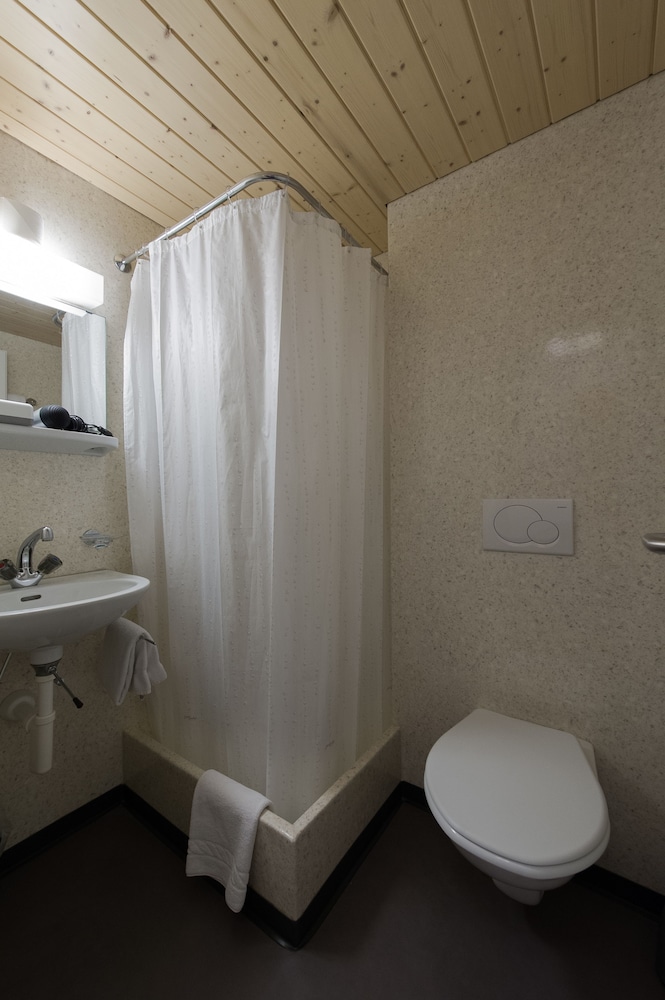 Standard Single Room photo 3