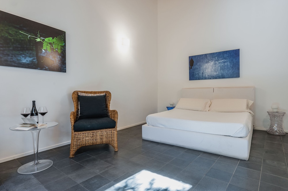Business Apartment photo 1