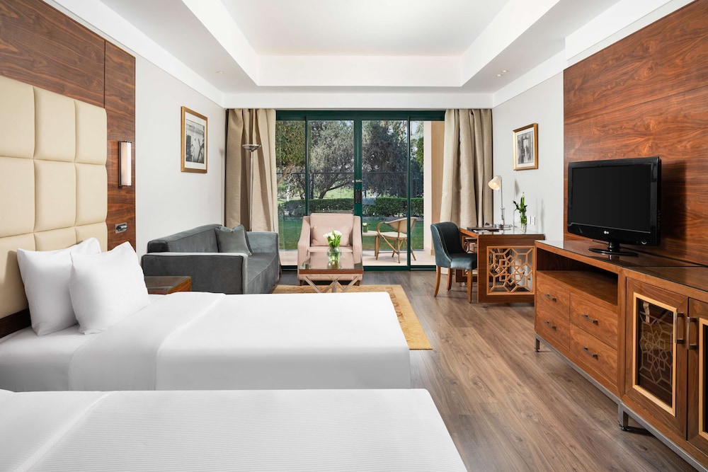 Executive Room, 2 Twin Beds (Superior) - Photo 4