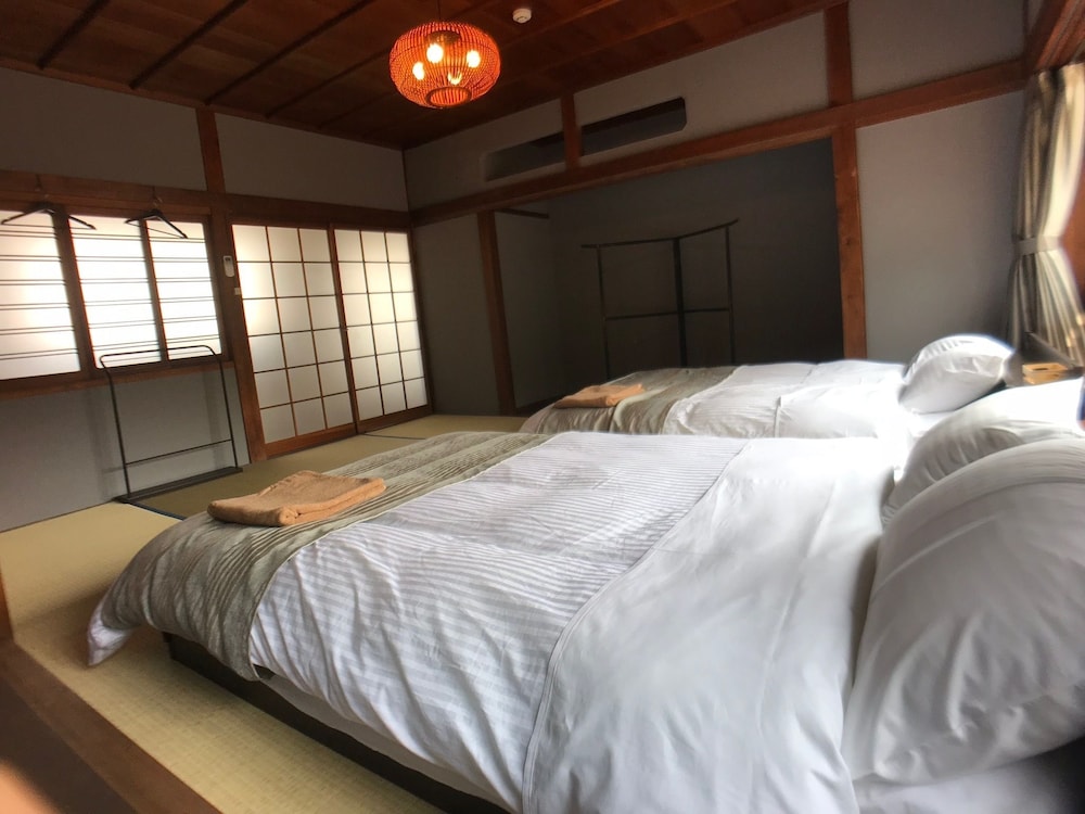 Premier Twin Room ( 303 ) photo 3
