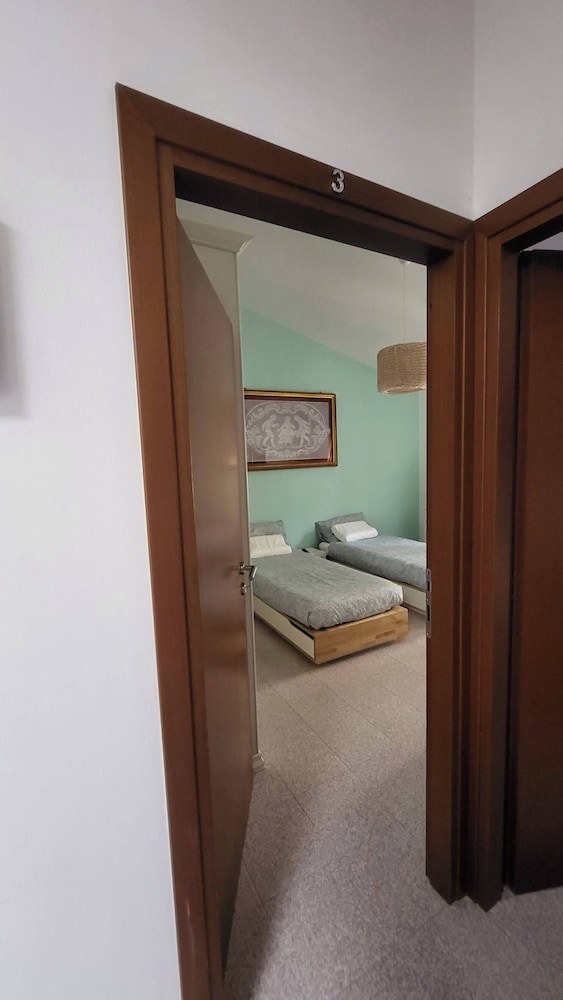 Apartment, 2 Bedrooms, Balcony, City View photo 2