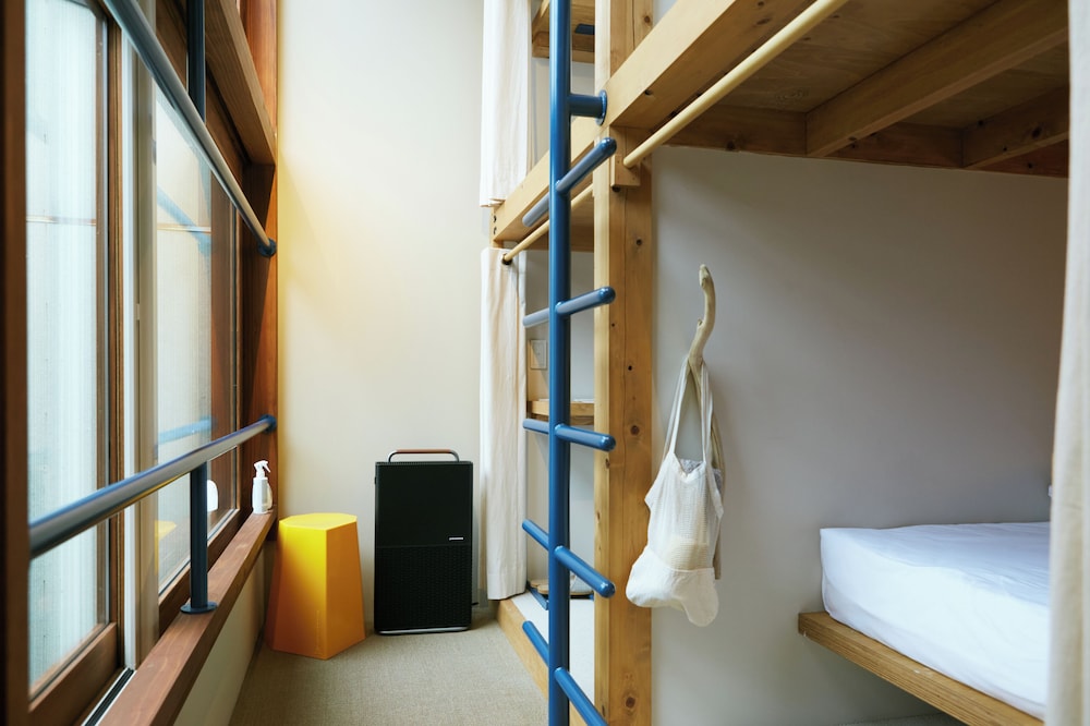 Family Quadruple Room, Shared Bathroom