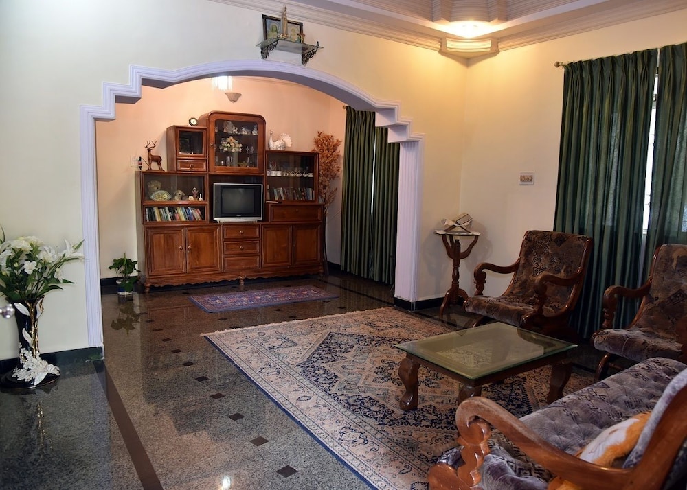 Standard Villa, 6 Bedrooms photo 1
