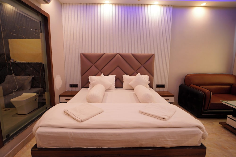 Premium Double Room photo 3