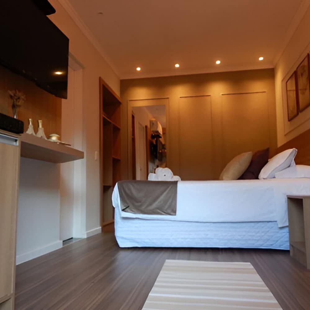 Premium Twin Room