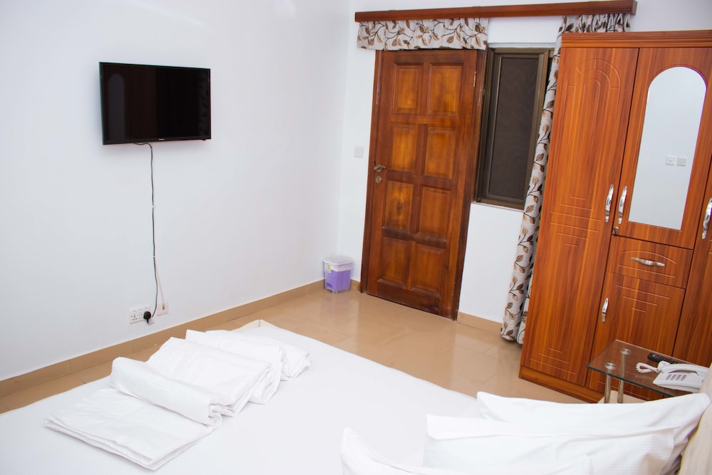 Deluxe Suite photo 3
