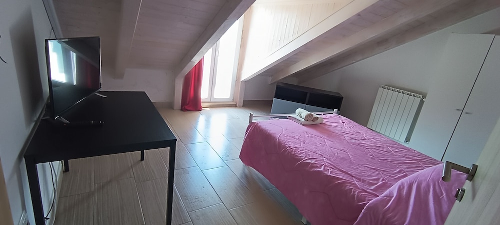 Classic Single Room, Balcony, City View