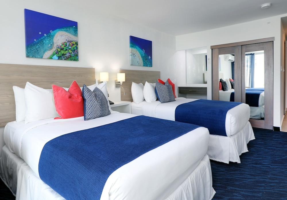 Premium Studio, 2 Double Beds, Lanai - Photo 2