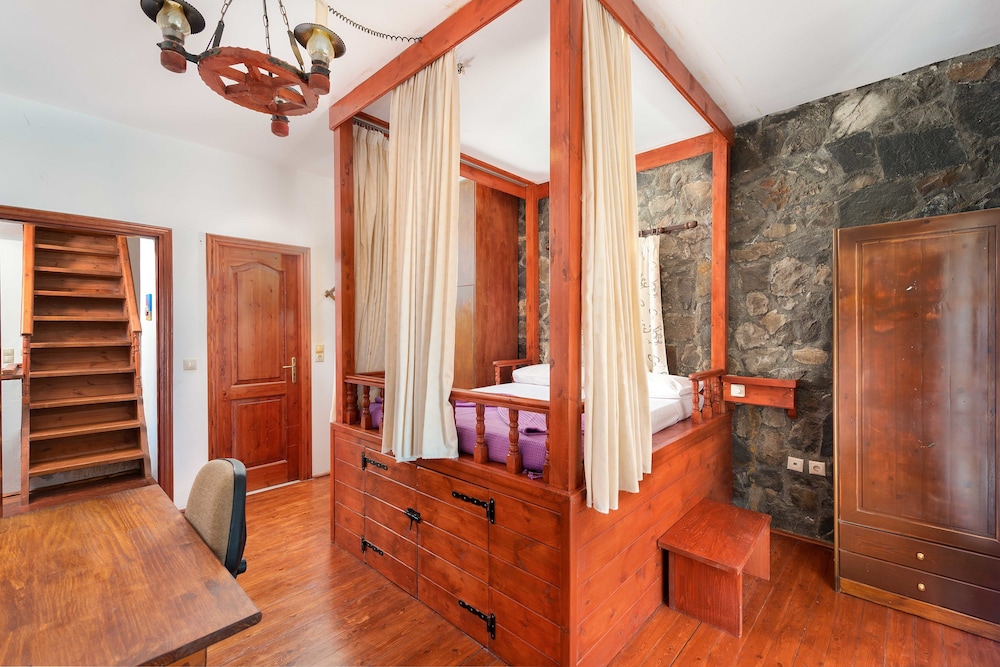 Villa, 5 Bedrooms, Private Pool photo 2