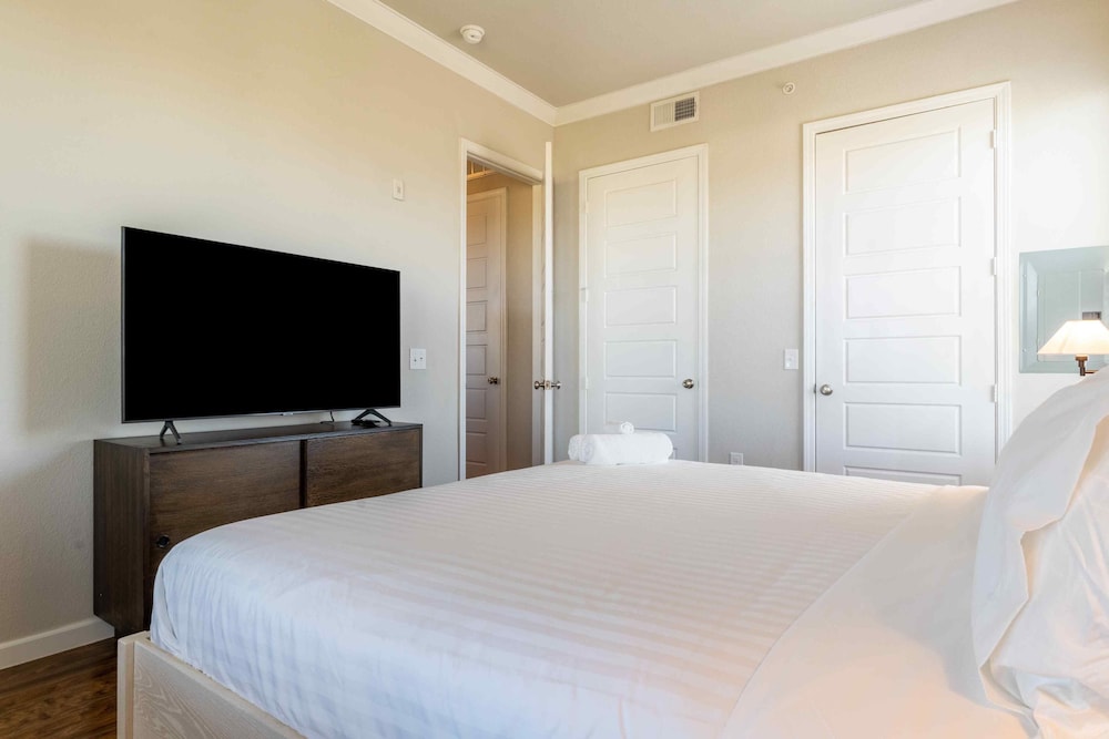 Superior Apartment photo 1