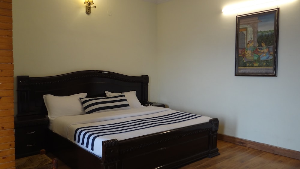 Deluxe Room - Photo 2