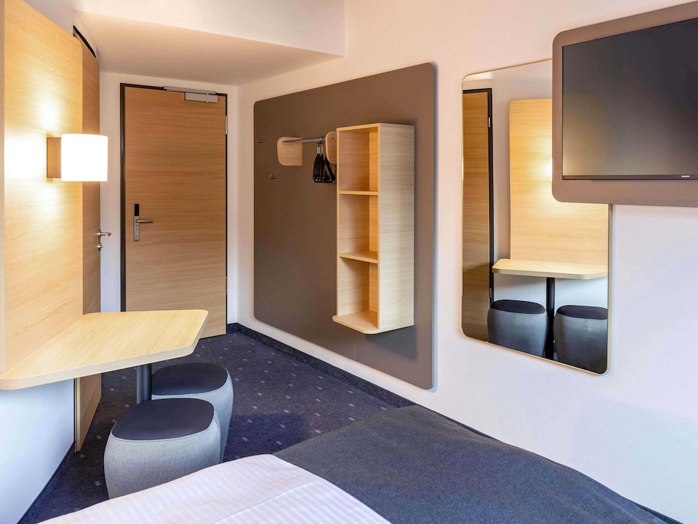 Double Room with french Bed - Photo 2