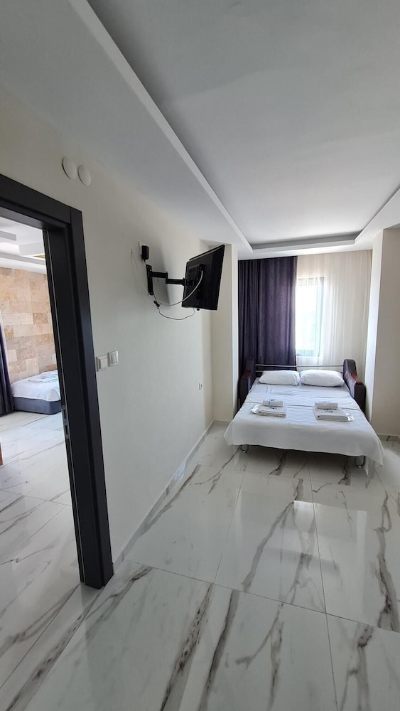 Grand Room photo 3