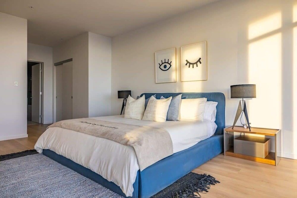 Apartment (3 Bedrooms)