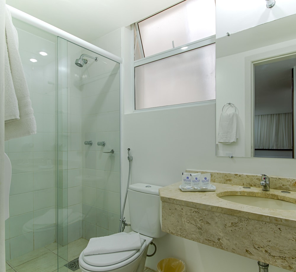 Standard Twin Room, 2 Twin Beds - Photo 8