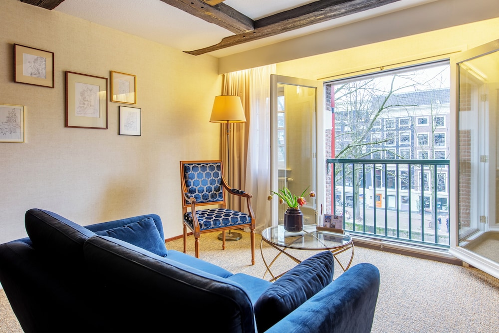 Superior Room, 1 King Bed, Canal View