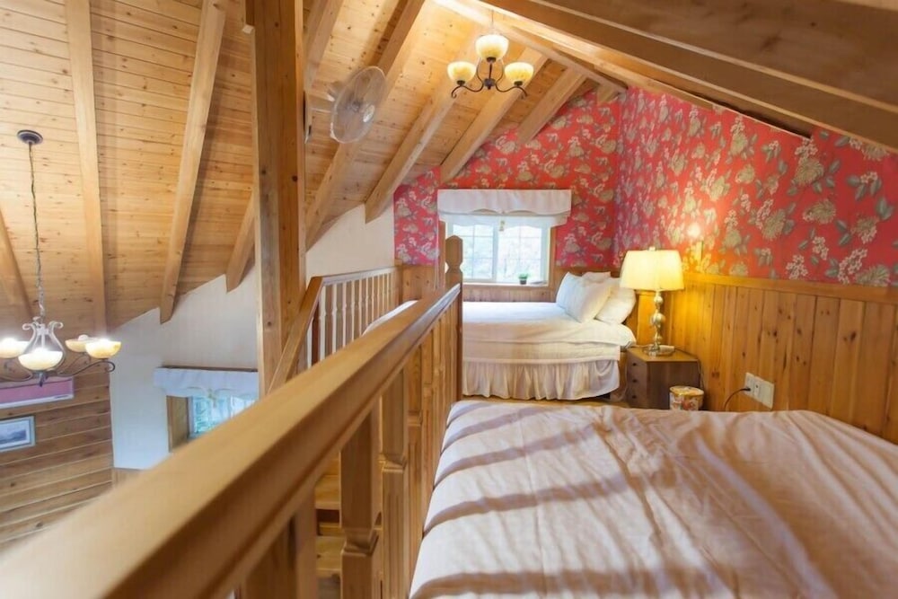 Room C4 photo 2