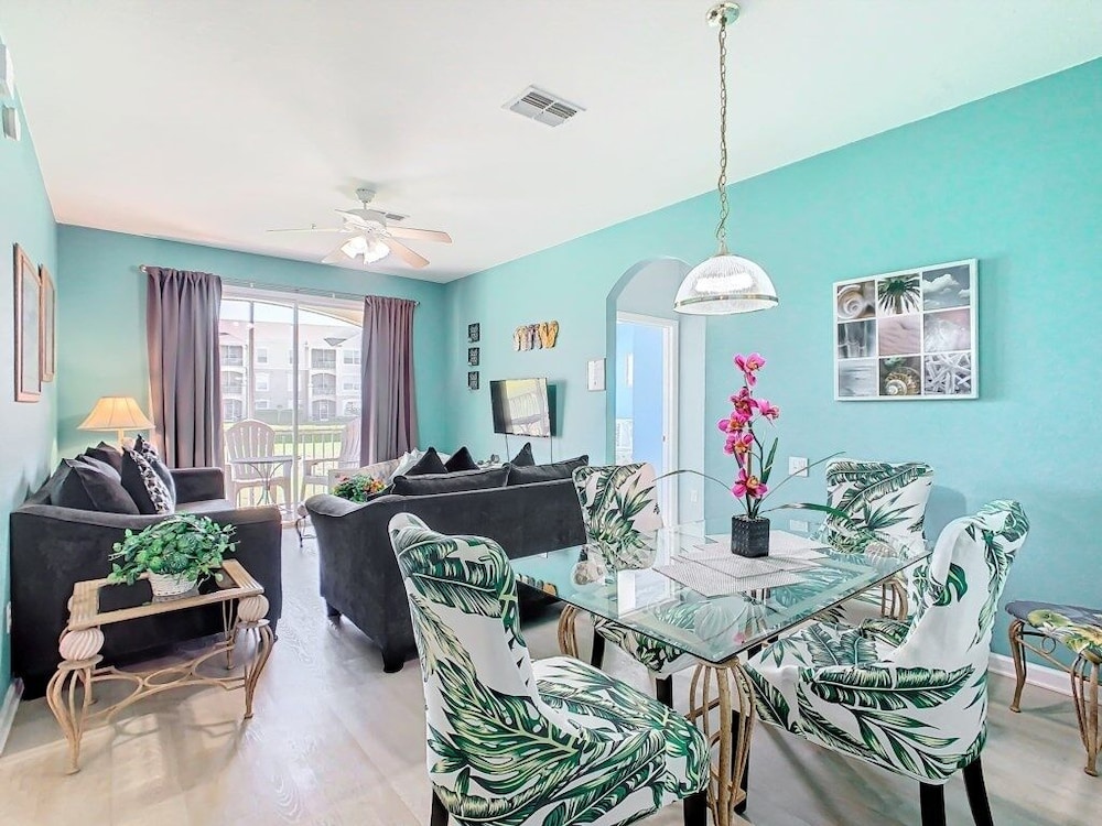 Condo, 3 Bedrooms