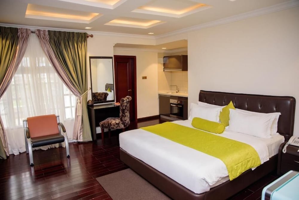 Presidential Suite photo 1