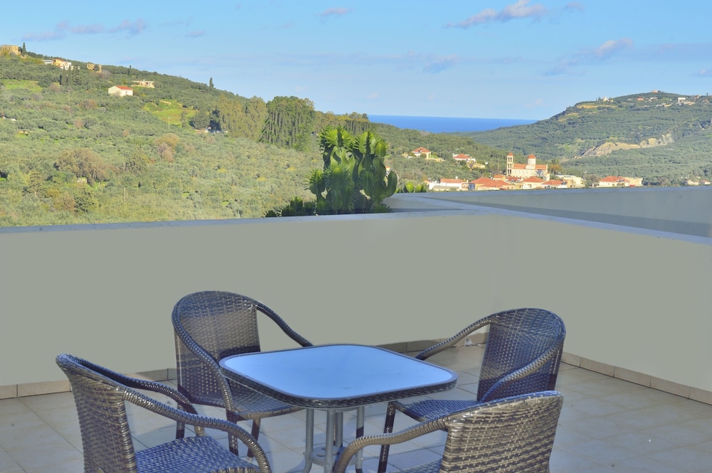 Comfort Studio, 1 Bedroom, Sea View (Violeta) photo 2
