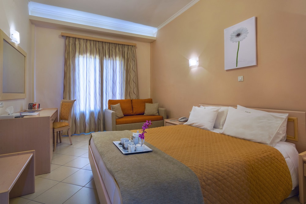 Classic Double Room - Photo 4