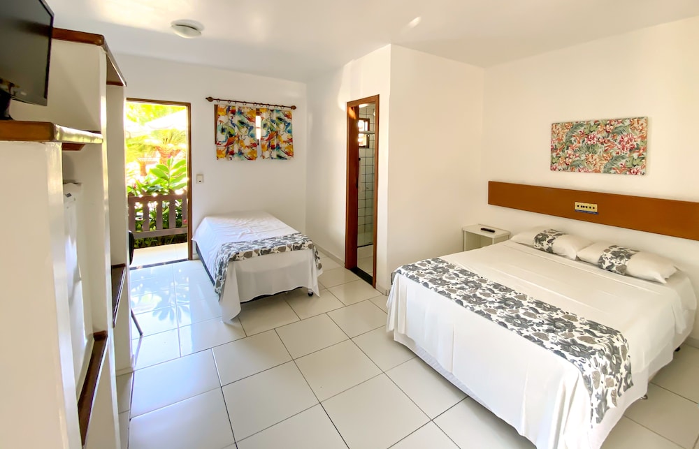 Standard Double Room - Photo 9