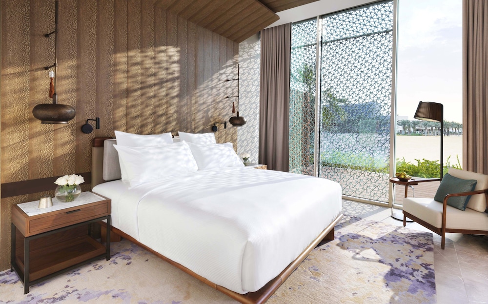Room, 1 Bedroom, Beachfront (Pool)