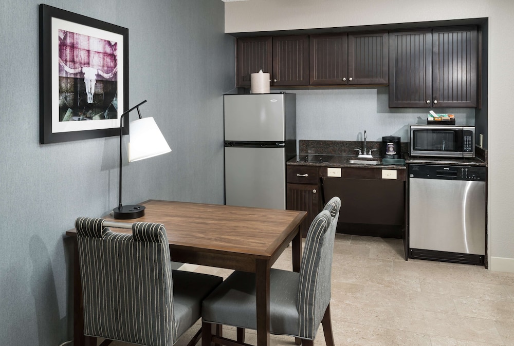 Suite, 1 King Bed, Accessible, Bathtub (Mobility & Hearing) - Photo 2