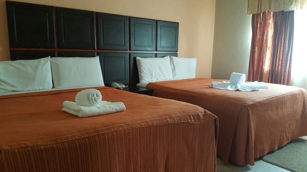 Twin Room, Garden View