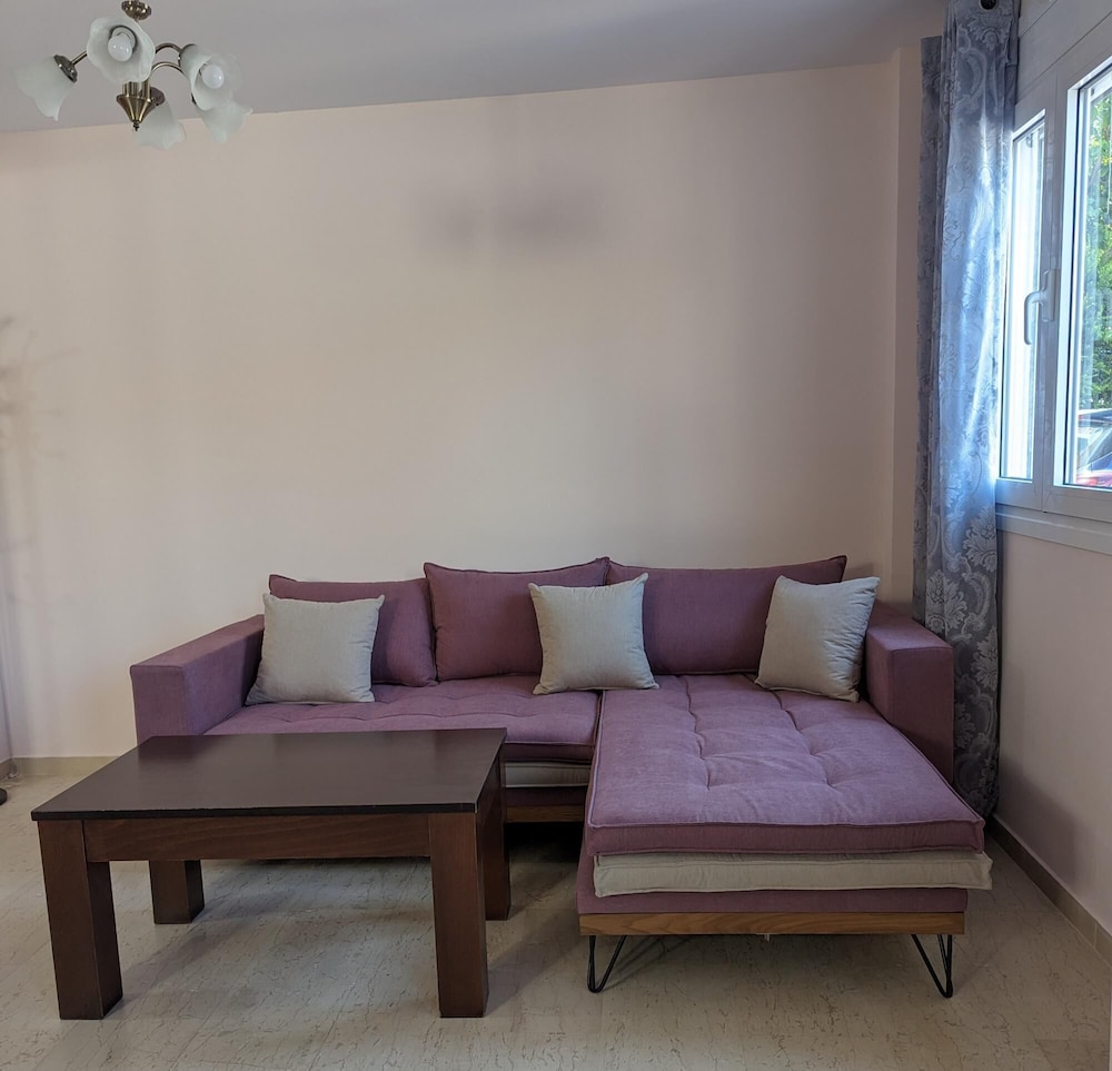 Apartment photo 3