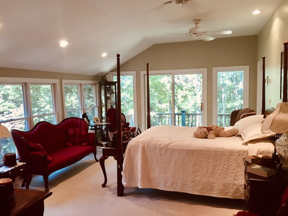 Luxury House, 6 Bedrooms, Mountain View photo 2