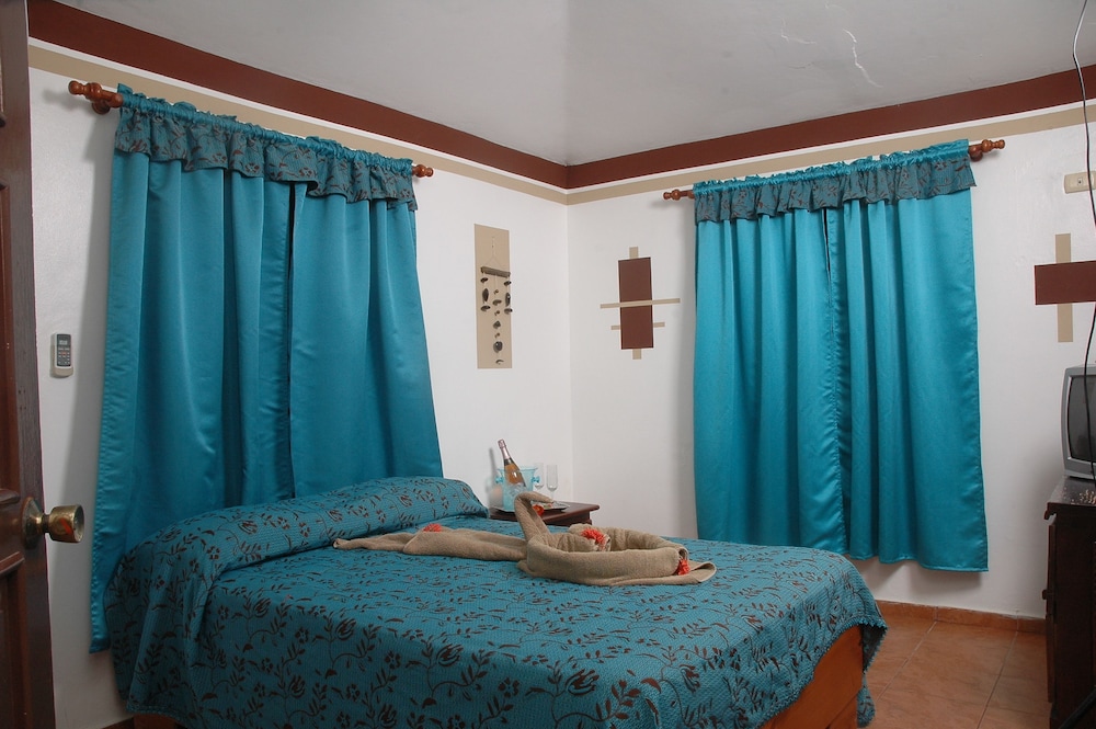 Double Queen Room