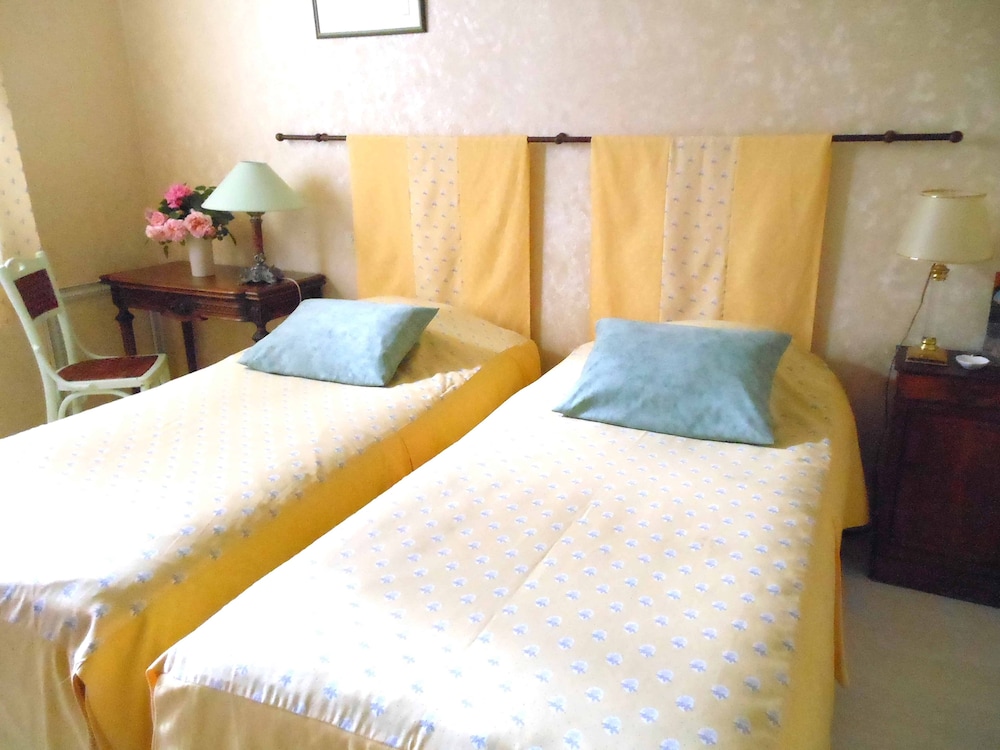 Comfort Double Or Twin Room (Bouton D'Or) photo 3