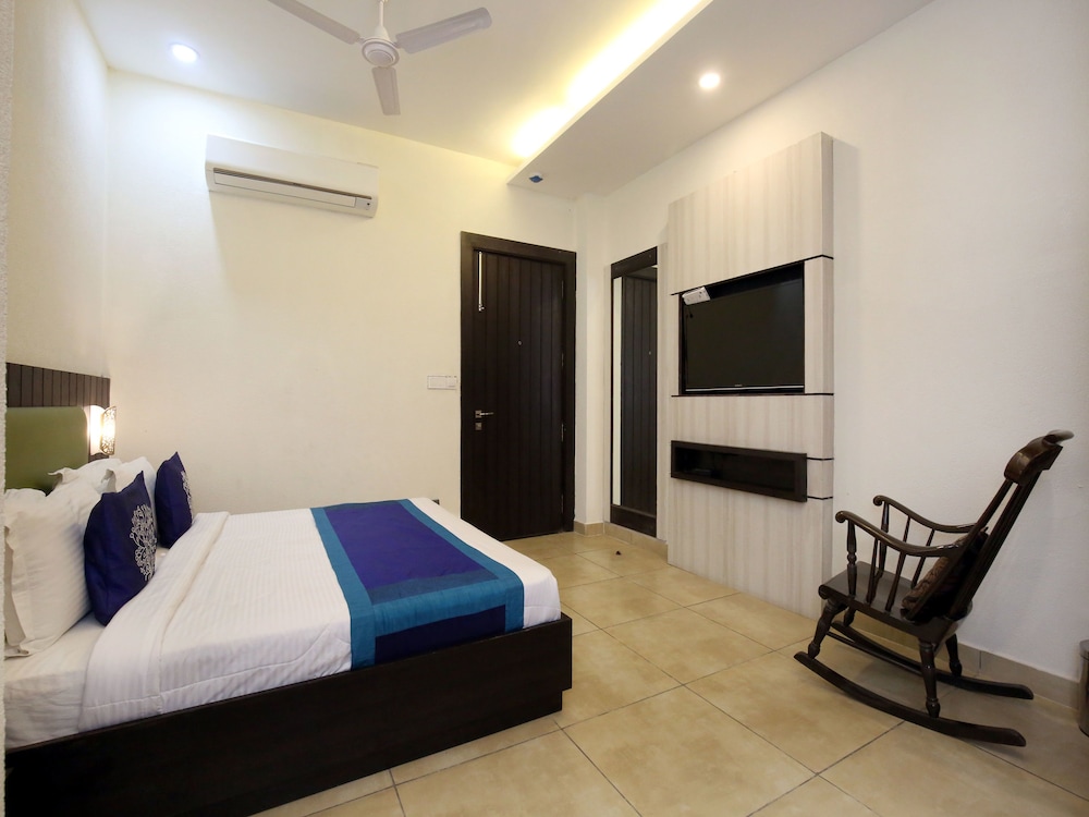 Double Or Twin Room photo 2