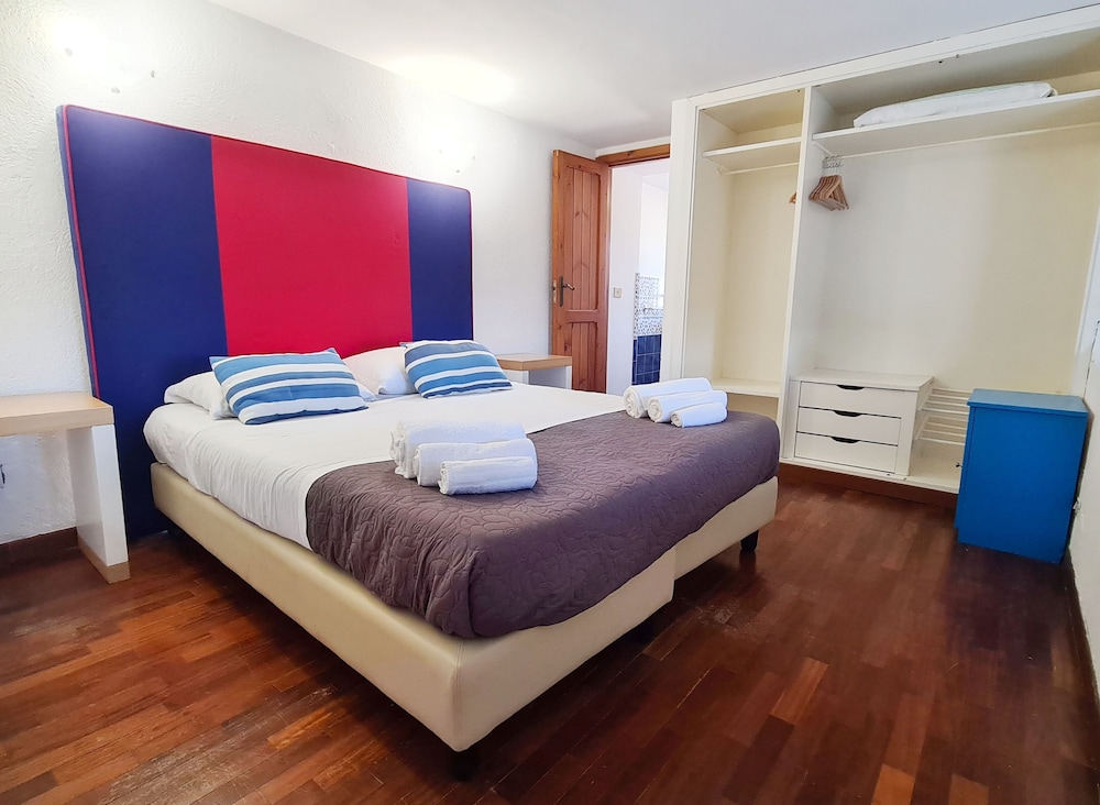 Classic Apartment - Photo 8