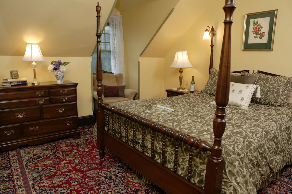 Business Studio, 1 Queen Bed, Non Smoking, Park View