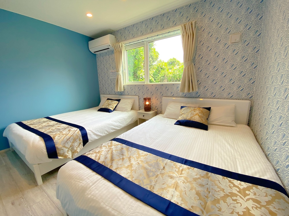 (Up to 13 people) 4LDK (100sqm) /7 beds+1 futon /with Pool /BBQ /3 parking spaces /Onna 6A, Smoking photo 1