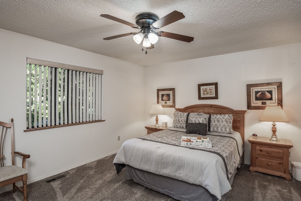 Studio (3 Bedrooms) photo 1