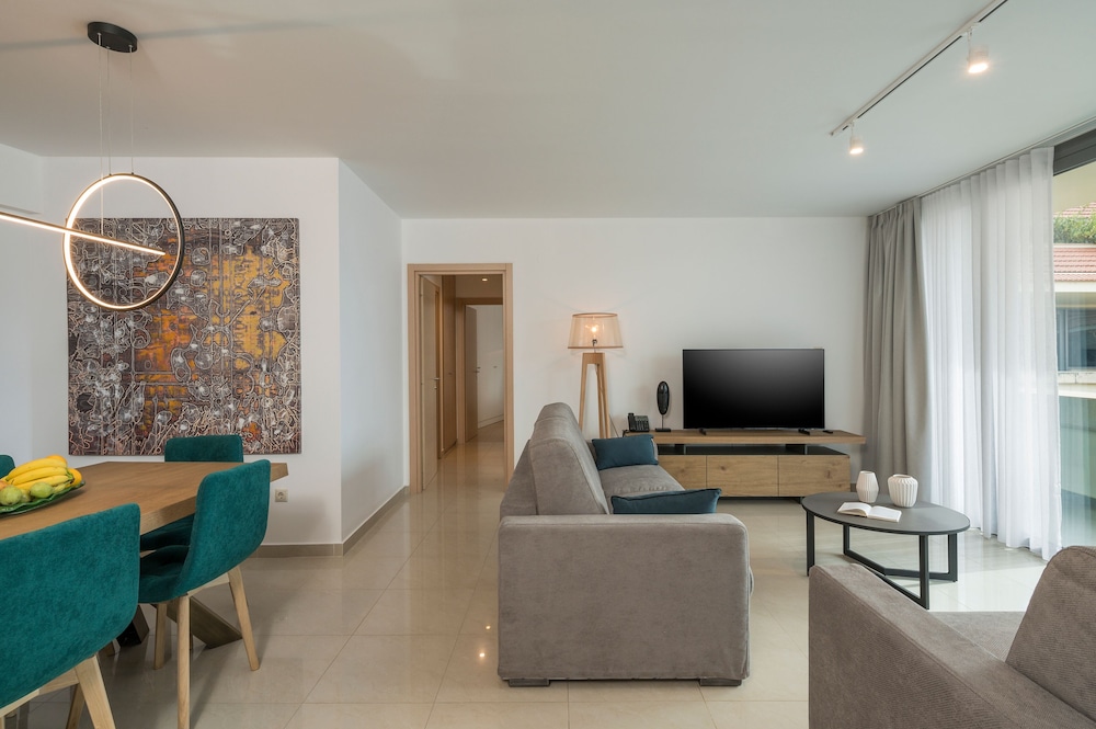 Superior Apartment, 2 Bedrooms photo 1